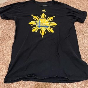 ADIDAS GSW FILIPINO HERITAGE NIGHT T-SHIRT MED